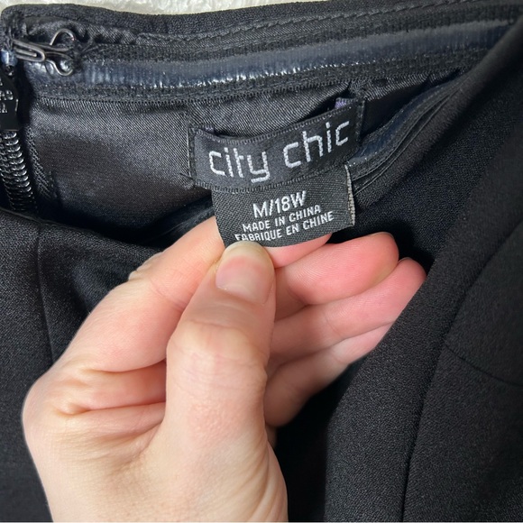 City Chic black pretty pleat cocktail dress womens M/ 18W sleeveless formal LBD - Picture 10 of 11